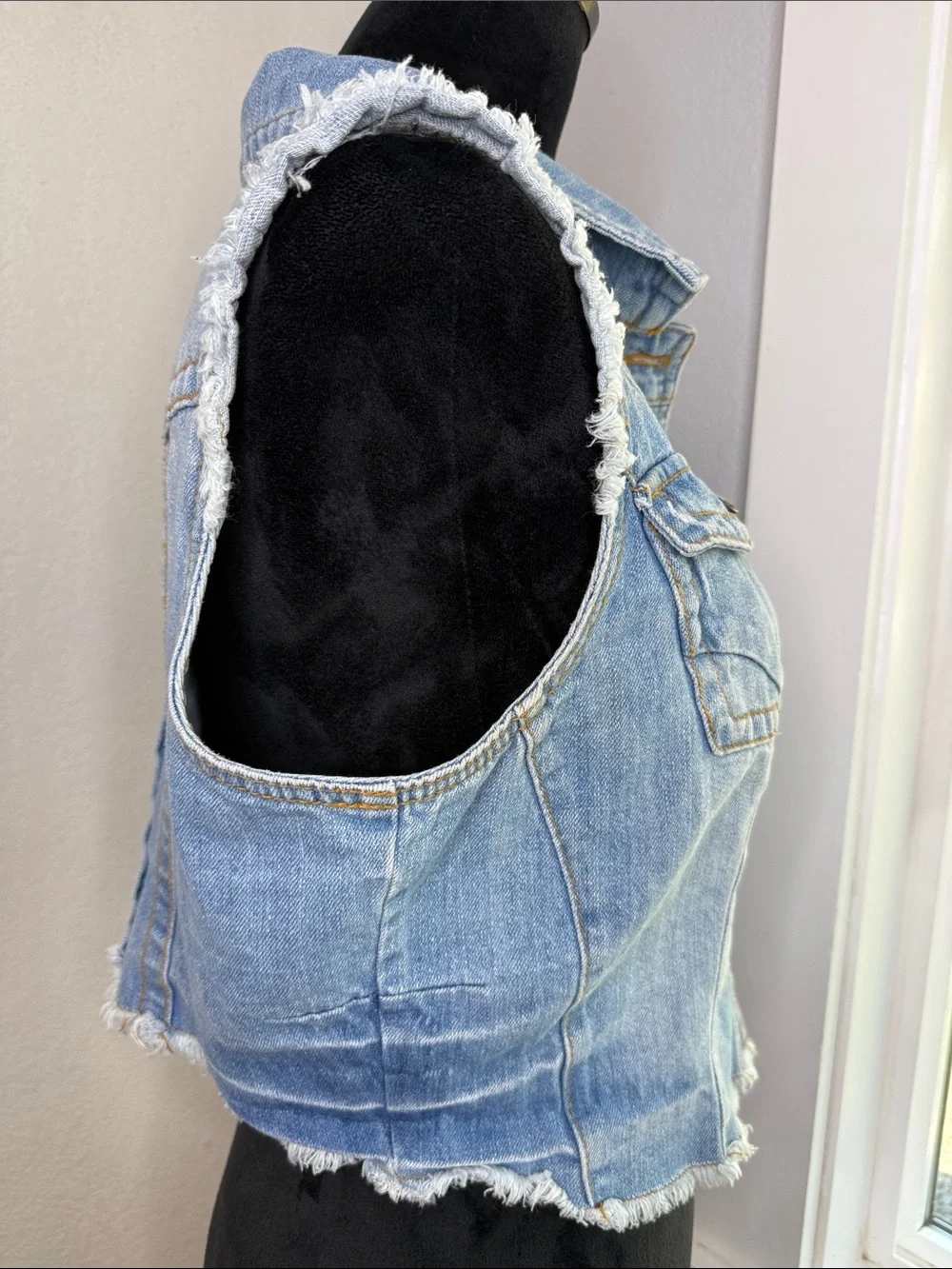 Highway Jeans Light Wash Cropped Frayed Denim Vest Y2K Western Festival size XL